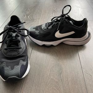 Nike AirZoom Black. Size 6.5M/8W